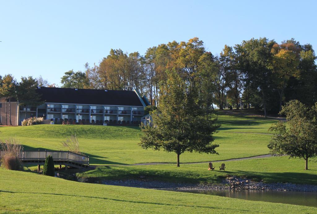 Hershey Farm Hotel 2*